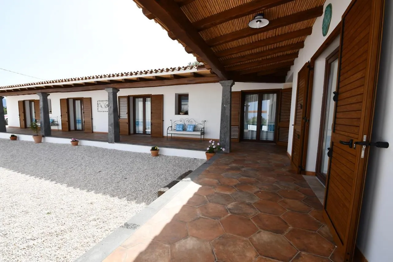 Tenute Efis Galtellì Bed & Breakfast
